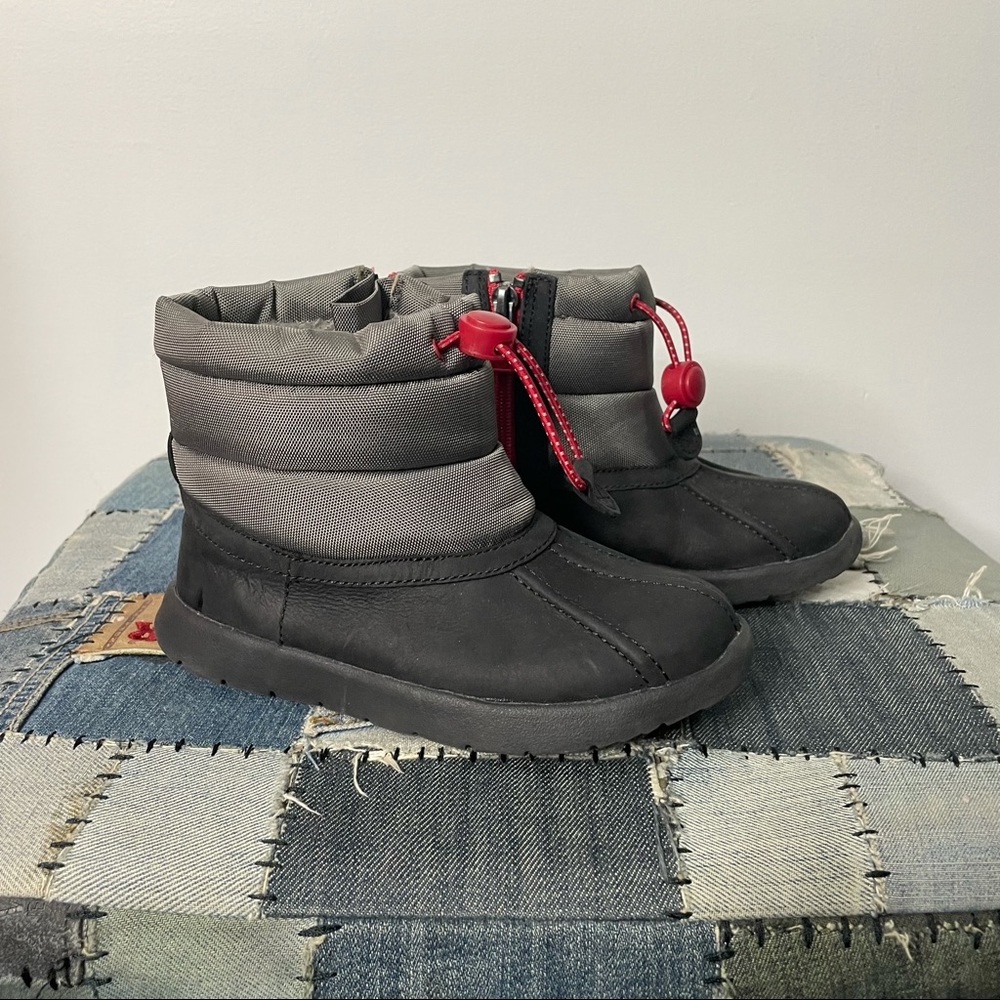 Ugg Puffer Boot Waterproof snow boot boys 11